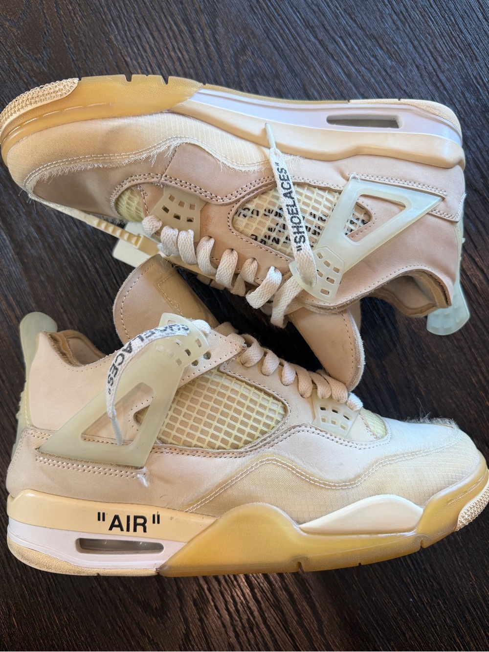 Jordan 4 SP x Off-White Mid Sail Women size 10
